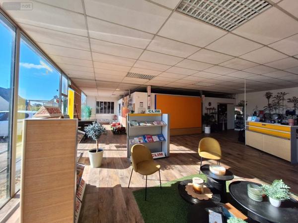 Fonds et/ou murs commerciaux à vendre à Mauron dans le Morbihan (56430), ref : 05916