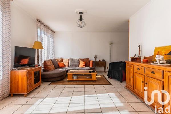 Appartement à vendre 5 pièces 94 m² Maurepas