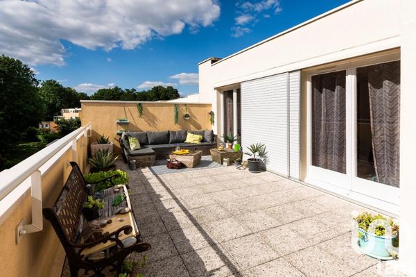 Appartement à vendre 5 pièces 94 m² Maurepas