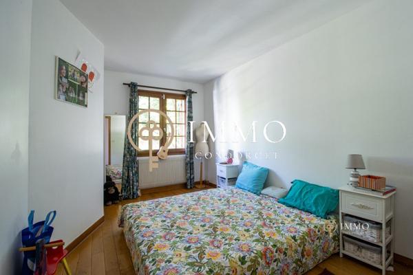 Limitrophe Bourg La Reine, Maison 6 pièces 115m2