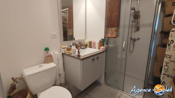 Appartement à Béziers Studio avec terrasse et stationnement