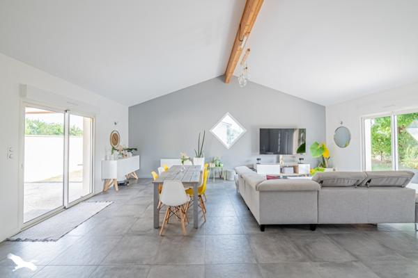 Maison à vendre |  Izon |  6 pièces | 153 m²