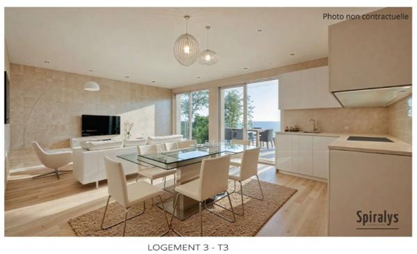 Maison
         3 pièces
        - 71 m² 251 500 € *