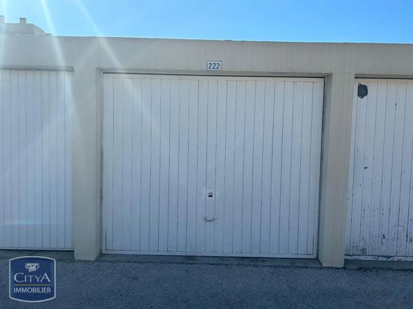 Parking à louer 12.5m² Ollioules (83190)