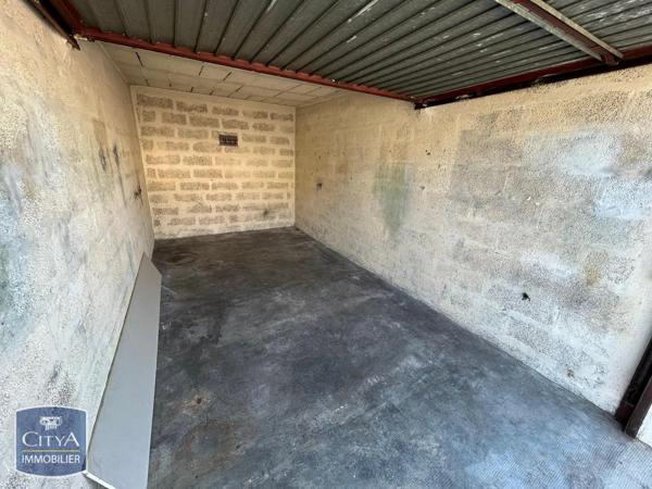 Parking à louer 12.5m² Ollioules (83190)