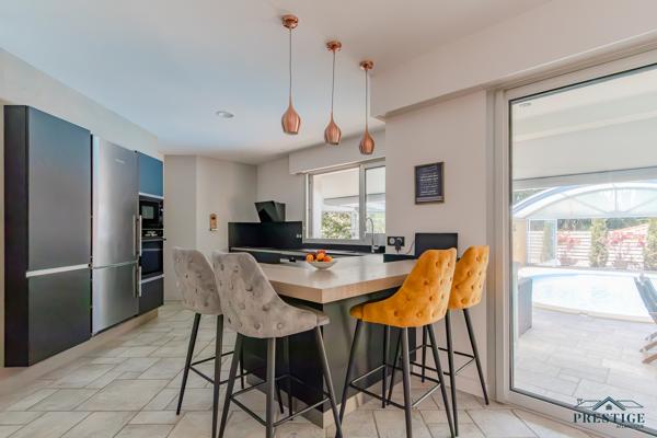 ST BREVIN LES PINS - VILLA 160M2 - PISCINE & SPA - TERRAIN 1 262M2