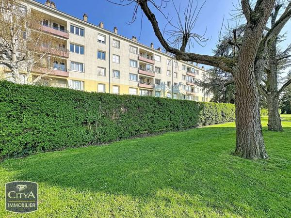Appartement à vendre 2 pièces 39.63m² Lucé (28110)