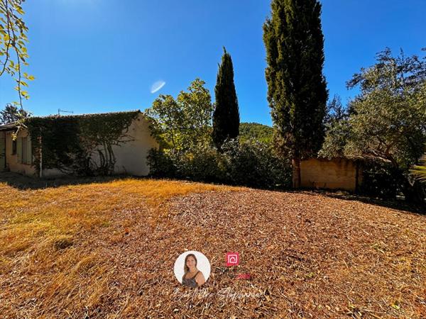 Maison  5 pièces 127m2- 864 m2