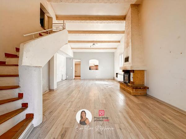 Maison  5 pièces 127m2- 864 m2