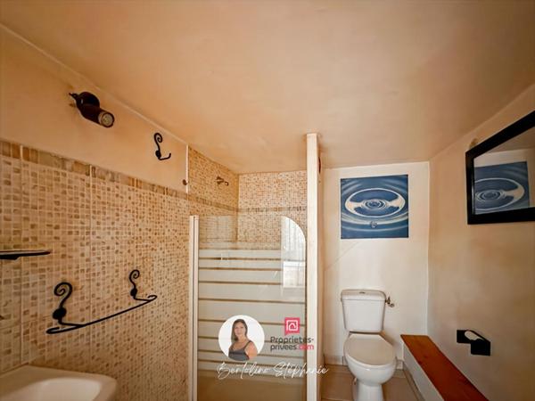 Maison  5 pièces 127m2- 864 m2