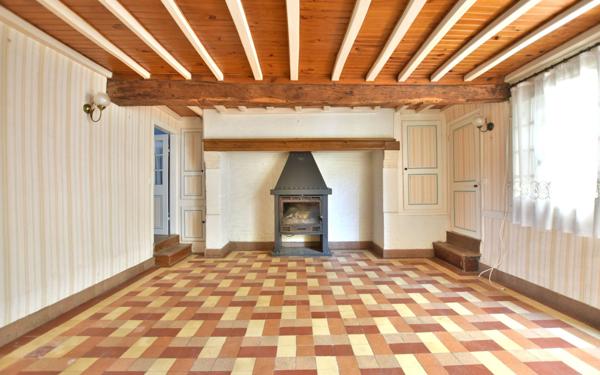 Maison à vendre    5 pièces • 106 m2 Long