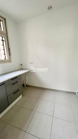 Location Appartement 6 pièces 190.51 m² - Neuilly Sur Seine 92200