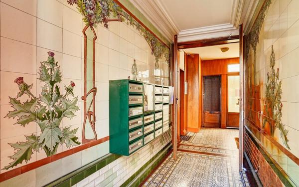 Appartement à vendre    2 pièces • 42,50 m2 Paris 17