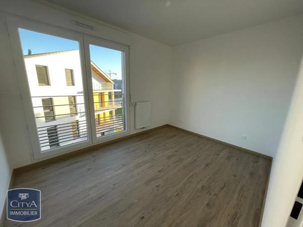 Appartement à louer 3 pièces 58.85m² Tours (37100)