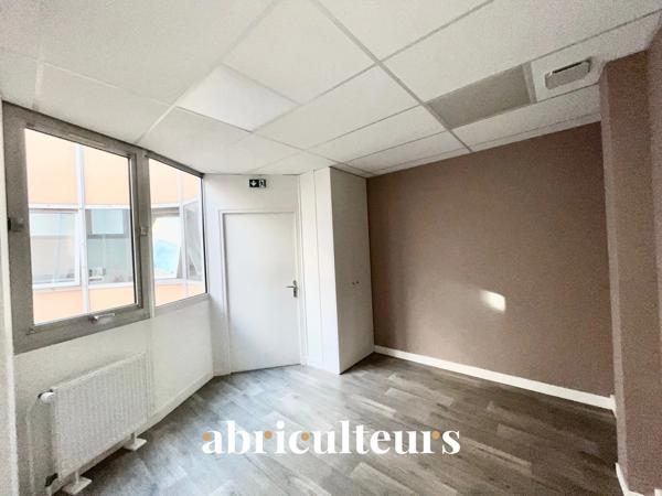 Bureaux lumineux de 45M² au cœur de Chartres (28000)