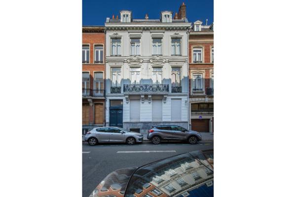 A LOUER : T1 à LILLE • Rue Jacquemars Giélée - VAUBAN • 760 € CC • Réf. 663-5.6