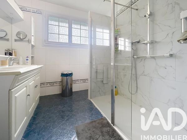 Maison à vendre 7 pièces 120 m² Montbazon