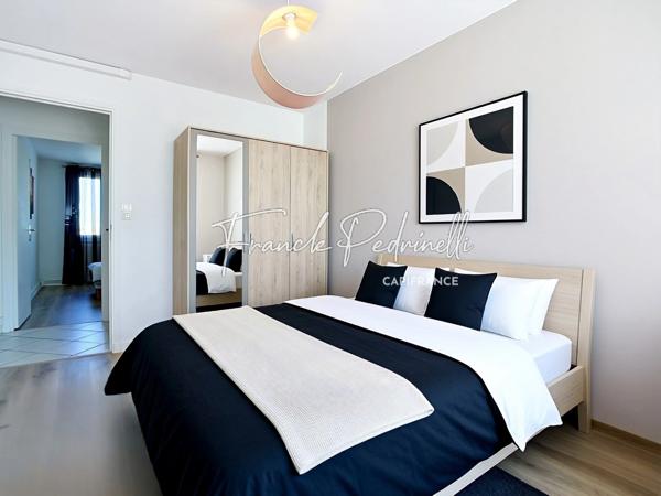 Coquet T3 74 m² Vue dégagée, avec Cave et parking VILLEURBANNE au portes de MONTCHAT
