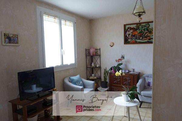 Maison plain-pied - Montaigu Centre - 2 chambres - Garage - Jardin