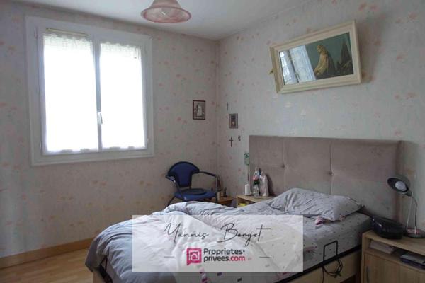 Maison plain-pied - Montaigu Centre - 2 chambres - Garage - Jardin