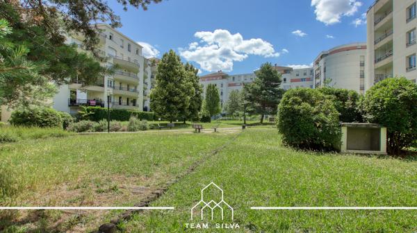 Appartement
         4 pièces
        - 95 m² Exclusivité 469 900 € *