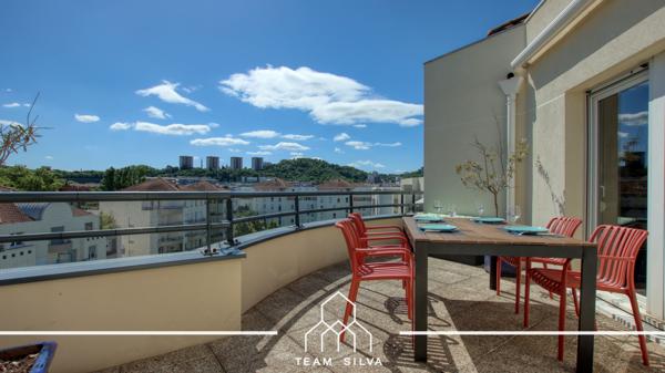 Appartement
         4 pièces
        - 95 m² Exclusivité 469 900 € *