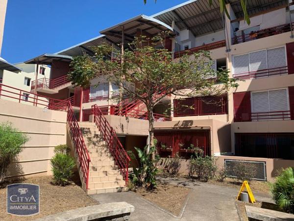 Appartement à louer 2 pièces 54.95m²