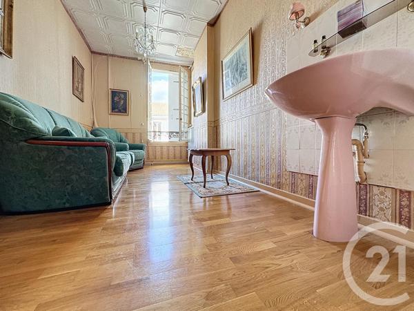 Maison à vendre  5 pièces - 150 m 2   ROCHEFORT  - 17