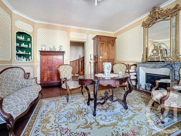 Maison à vendre  5 pièces - 150 m 2   ROCHEFORT  - 17