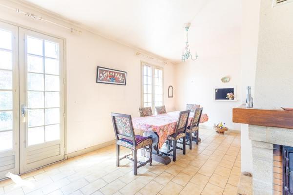 Maison à vendre 226 180 € Lalinde 6 p 133 m² DPE D