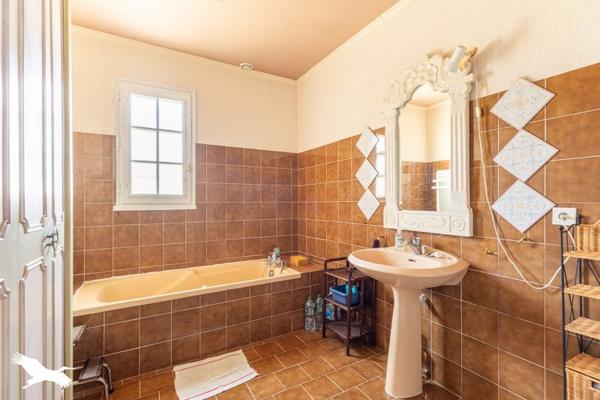 Maison à vendre 226 180 € Lalinde 6 p 133 m² DPE D