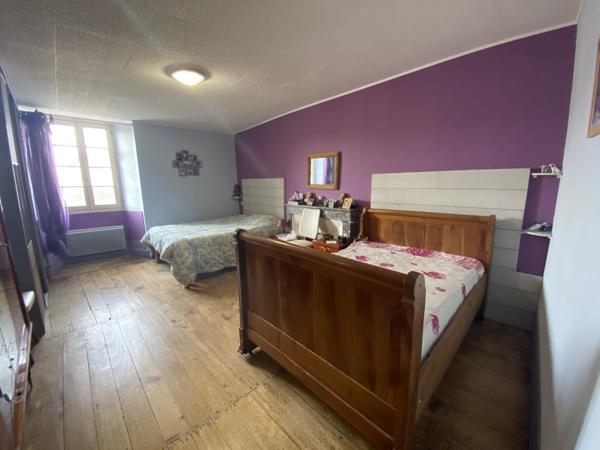 Maison à vendre à Baignes-Sainte-Radegonde (16360) - Charente