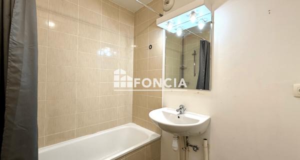 À vendre Appartement 3 pièces 69 m² - Bourgoin-jallieu 38300