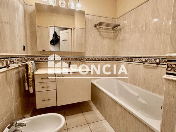 À vendre Appartement 5 pièces 99 m² - Sanary-sur-mer 83110