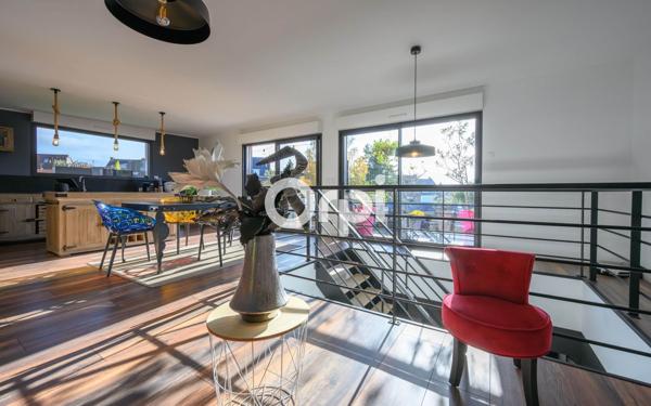 Appartement à vendre    4 pièces • 285 m2 Hazebrouck