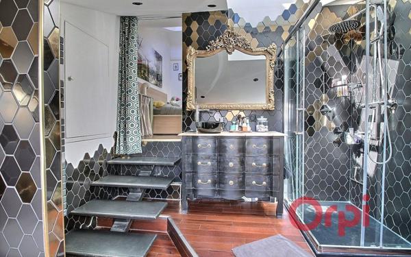 Appartement à vendre    5 pièces • 108,14 m2 Marseille 4