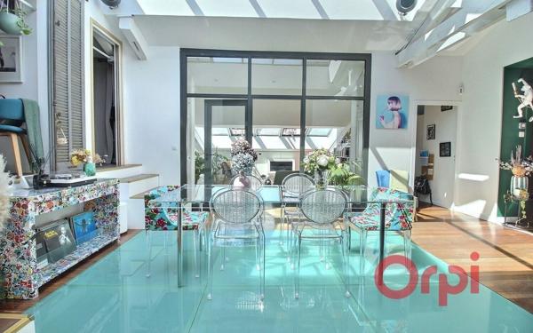 Appartement à vendre    5 pièces • 108,14 m2 Marseille 4