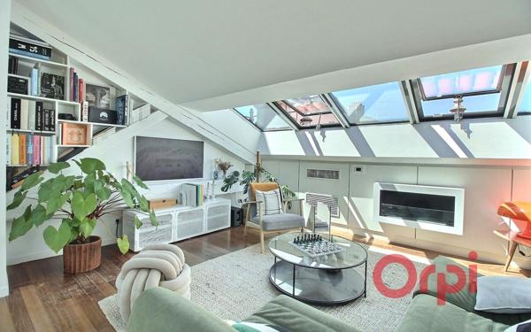 Appartement à vendre    5 pièces • 108,14 m2 Marseille 4