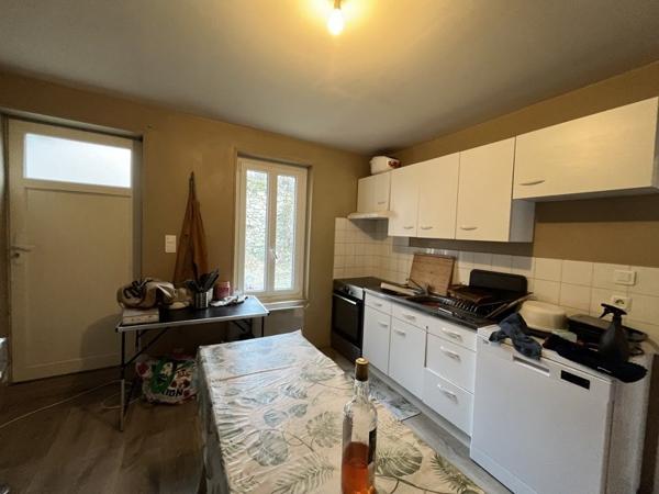 Immeuble à vendre |  Ussel |  124 m²