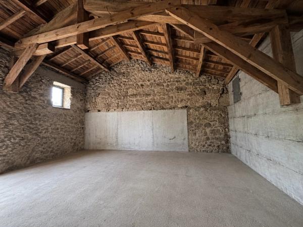 Immobilier Salettes (43150) – Maison de village 73m2 – 52 530 €