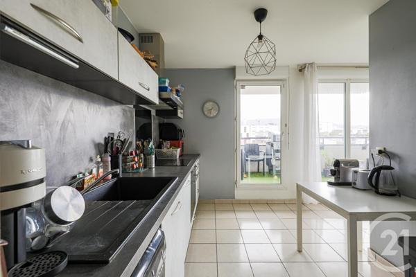 Appartement T3 à vendre  3 pièces - 68,50 m2 GRENOBLE - 38
