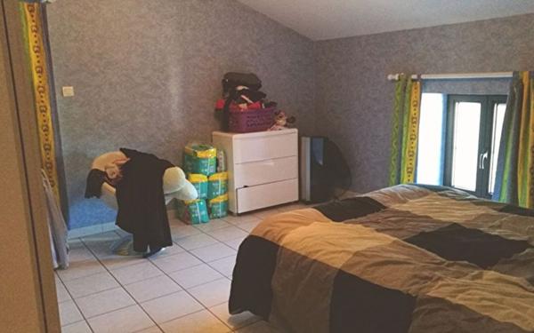 Maison à louer    5 pièces •  Razac-sur-l'Isle