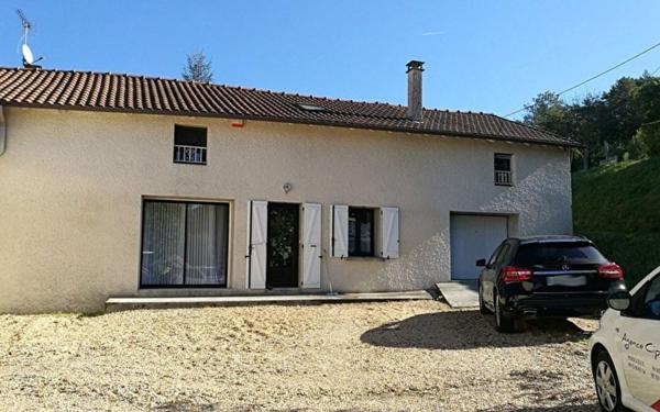 Maison à louer    5 pièces •  Razac-sur-l'Isle