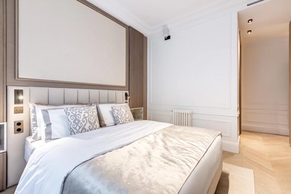 Appartement Paris 16e - VICTOR HUGO