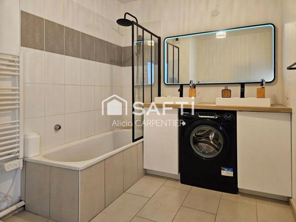 Appartement entièrement rénové avec ascenseur, au pied des commerces, des écoles et de la ligne G