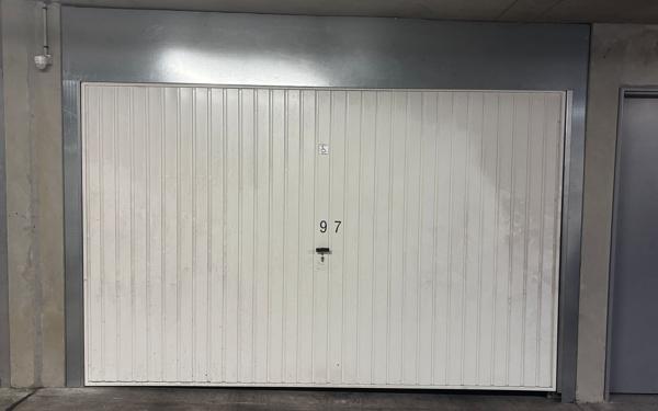 Stationnement à vendre