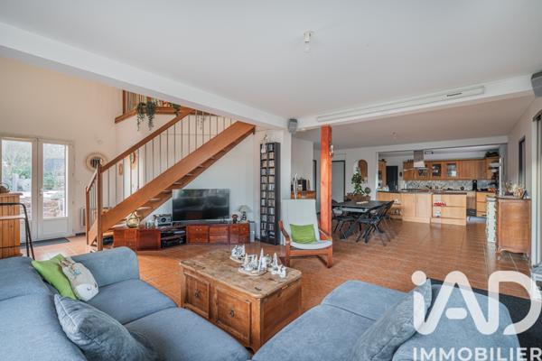 Maison à vendre 6 pièces 166 m² Morestel