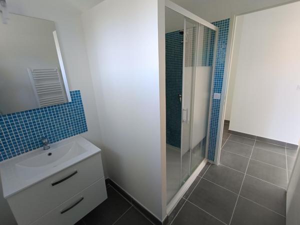 Maison à CRUZY, 34310 - 5 pièces 102m²