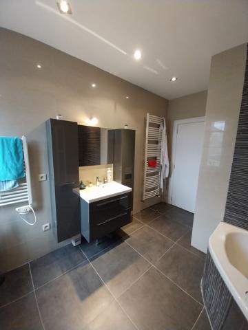 Yutz , 4 min de l'A31, bel appartement 85 m2, 2 chambres + c