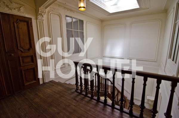 Demeure de Caractère 800 m² habitables environ sur terrain 1.355 m² Centre Ville